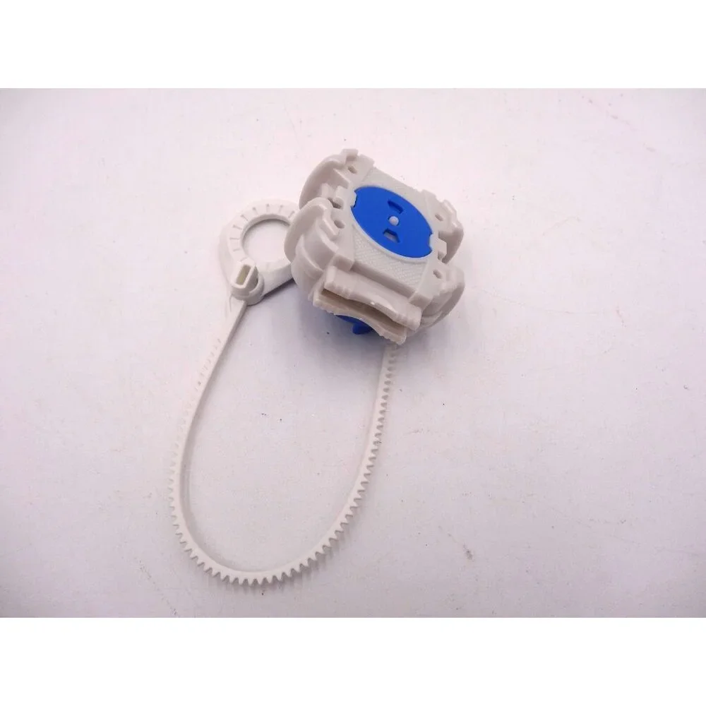 Beyblade Tomy Hasbro‎ White Launcher Spinner With White Ripcord